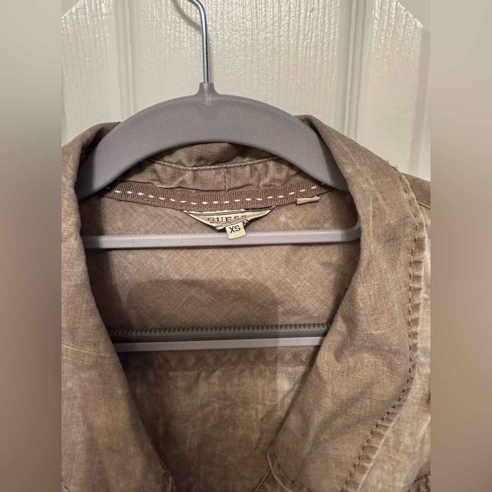 Guess Green Button Down Shirt - Picture 3 of 10